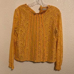 Miss Mia Mia Fashion women's size S yellow lace blouse